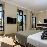 Westminster & 4* Nice