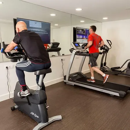 ホテル Westminster &