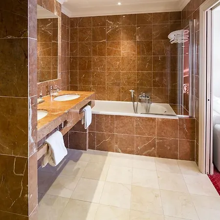 Hotel Westminster &