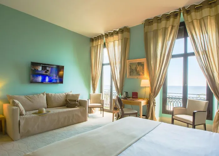 Westminster & Hotel 4*