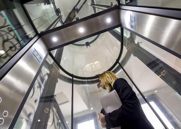 Westminster & Hotel 4*