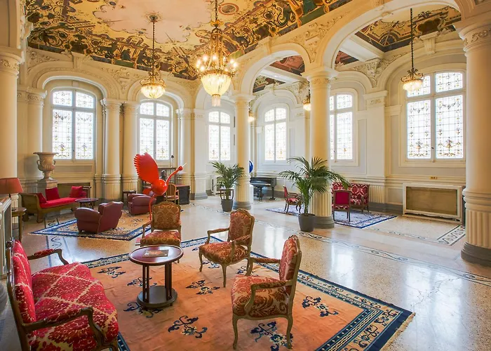 Westminster & Hotel 4*