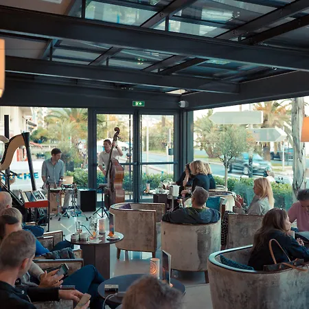 Westminster & Hotel 4*