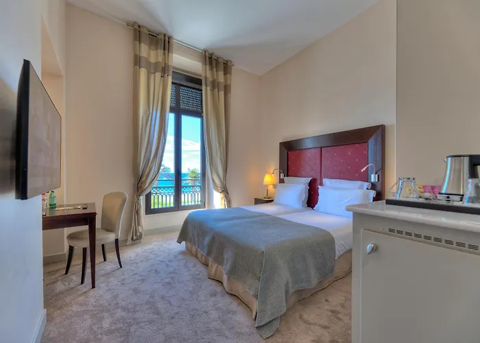 Westminster & 호텔