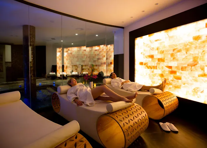 호텔 Westminster & 4*