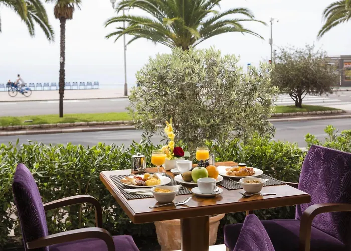 Westminster & 호텔